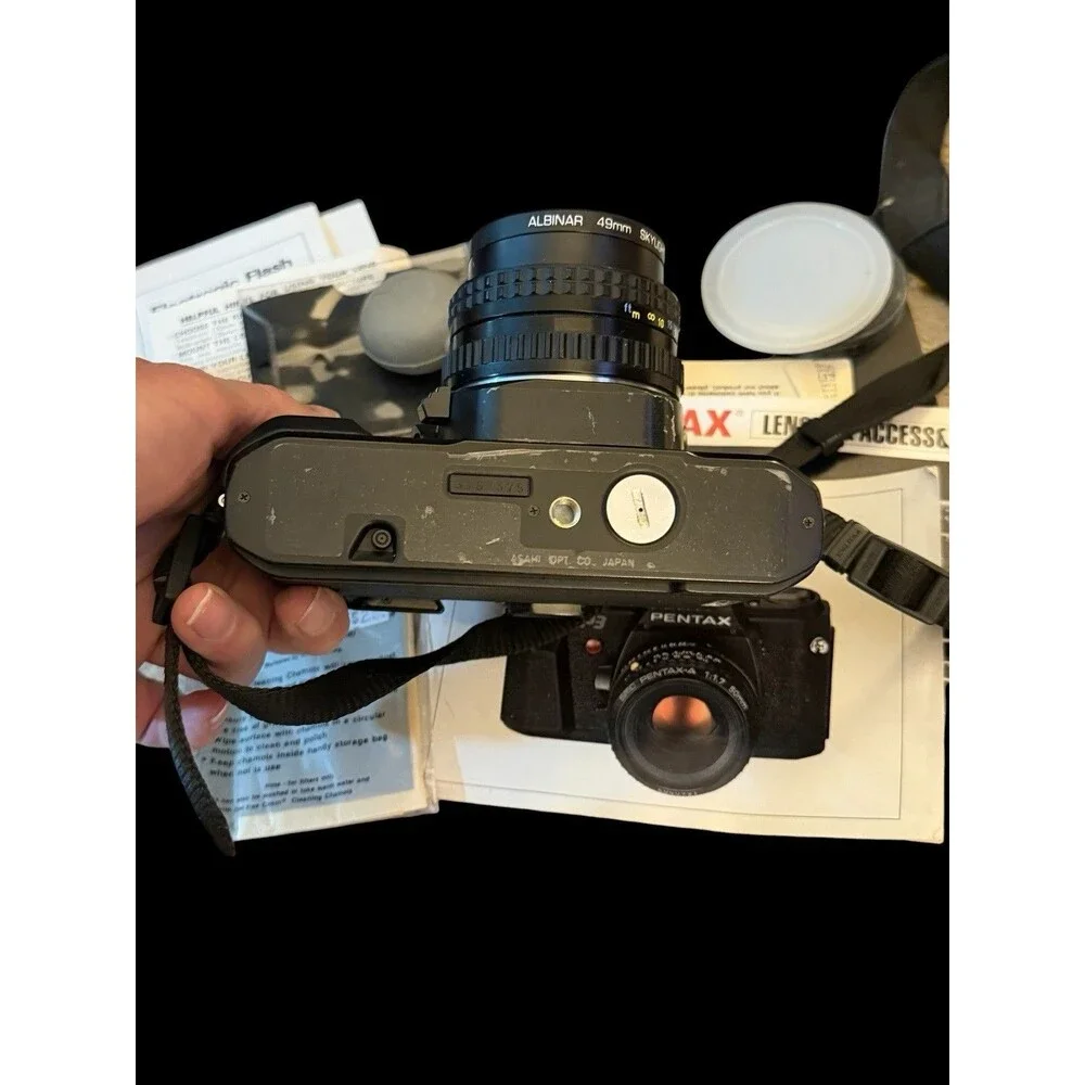 Pentax P3 35mm Camera 50 mm Lens & 70-210mm Vivitar Macro Focusing Zoom Lens
